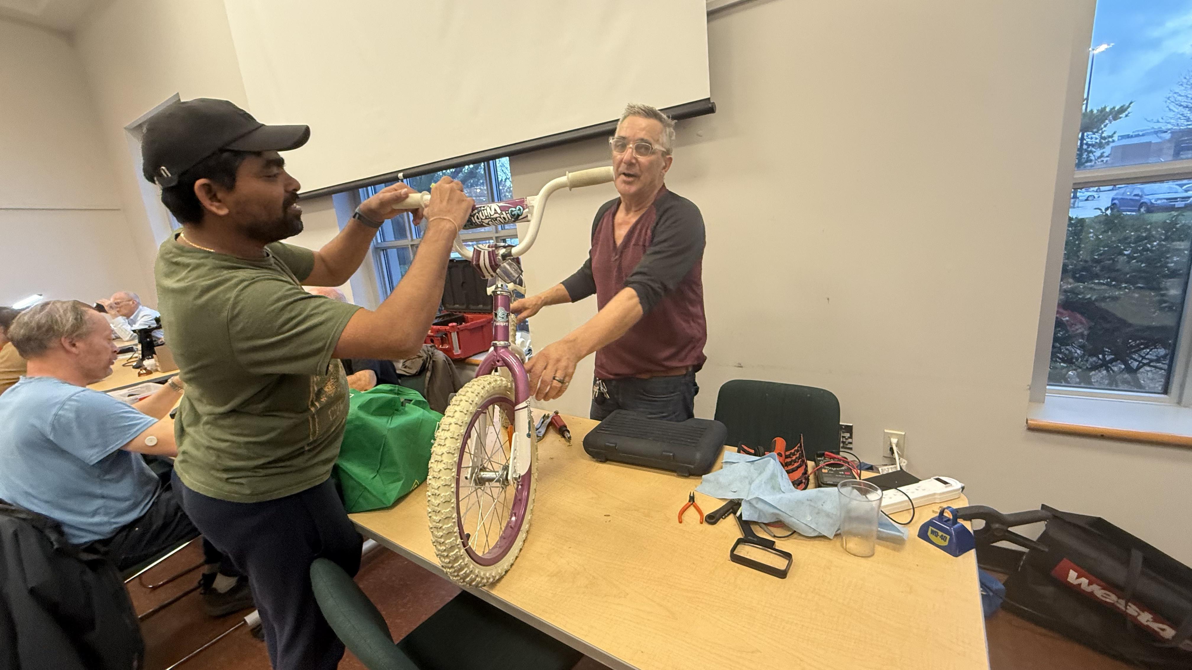 Repair Cafe photo 5